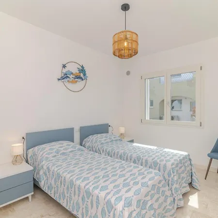 Siren's Cove Retreat Appartement